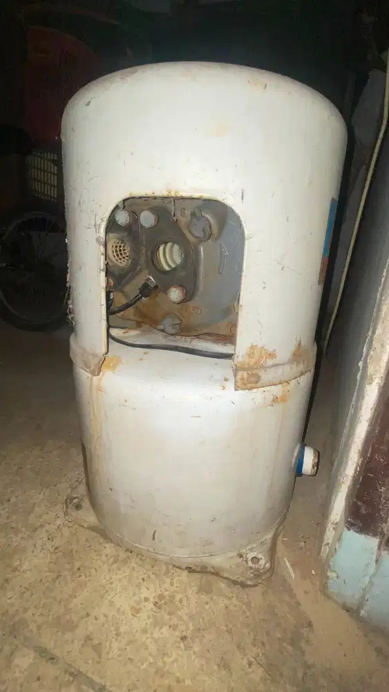 Pompa Air Sumur Dalam Jet Pump Otomatis Sanyo PD H255D 250 Watt Bekas