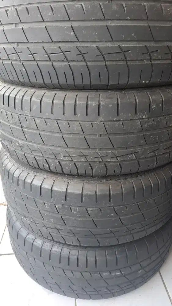 Ban 235 60 18 accelera iota r18 for crv santafe xtrail dll