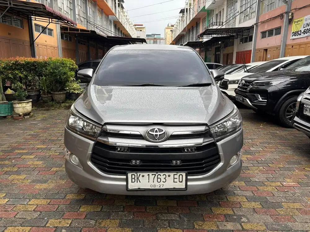 Toyota Innova Reborn 2.4 V Matic Diesel 2017 Silver