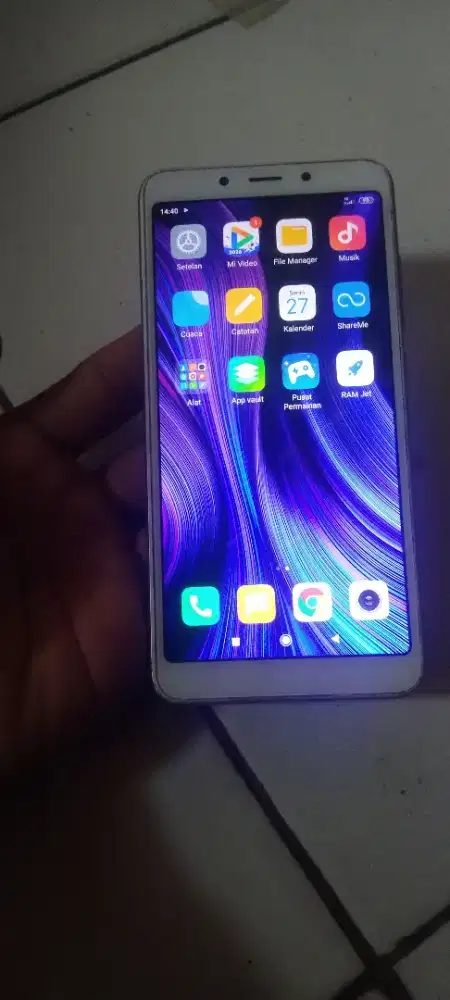 Redmi 6a ram 2/16gb.