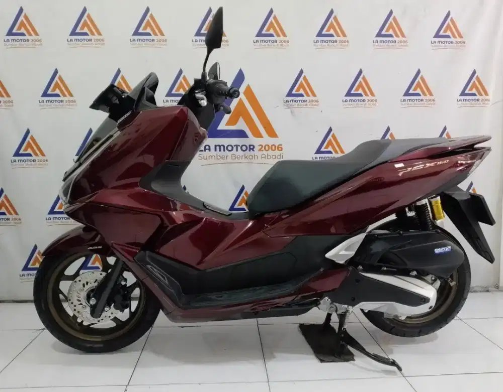 CASH/KREDIT PCX 160 ROADSYNC2025 VERY LOW KM (CC 0%/SPAYLATER/KREDIVO)