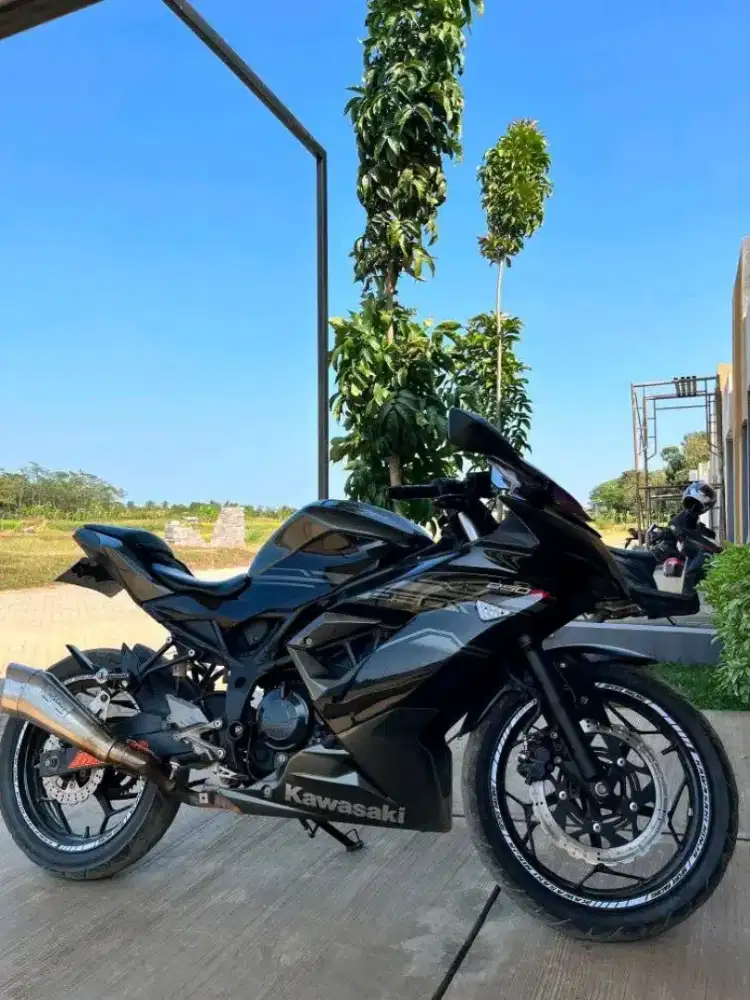Di jual ninja 250Sl mono