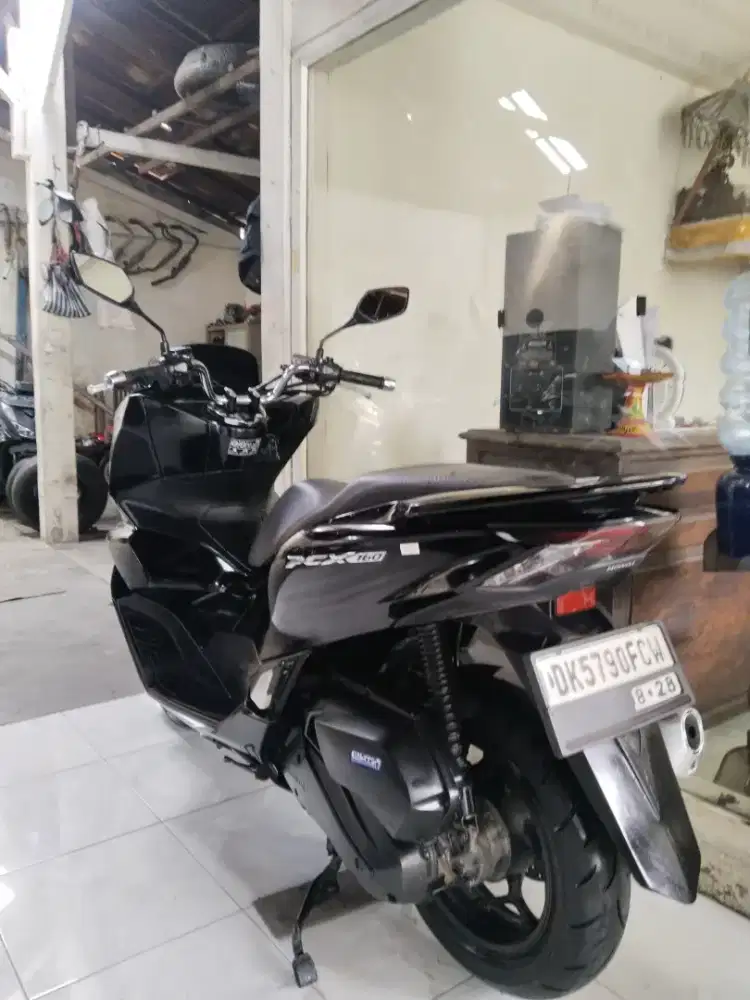 Dp 500 Honda PCX.  160 CC thn. 2023 cash. Bali dharma motor