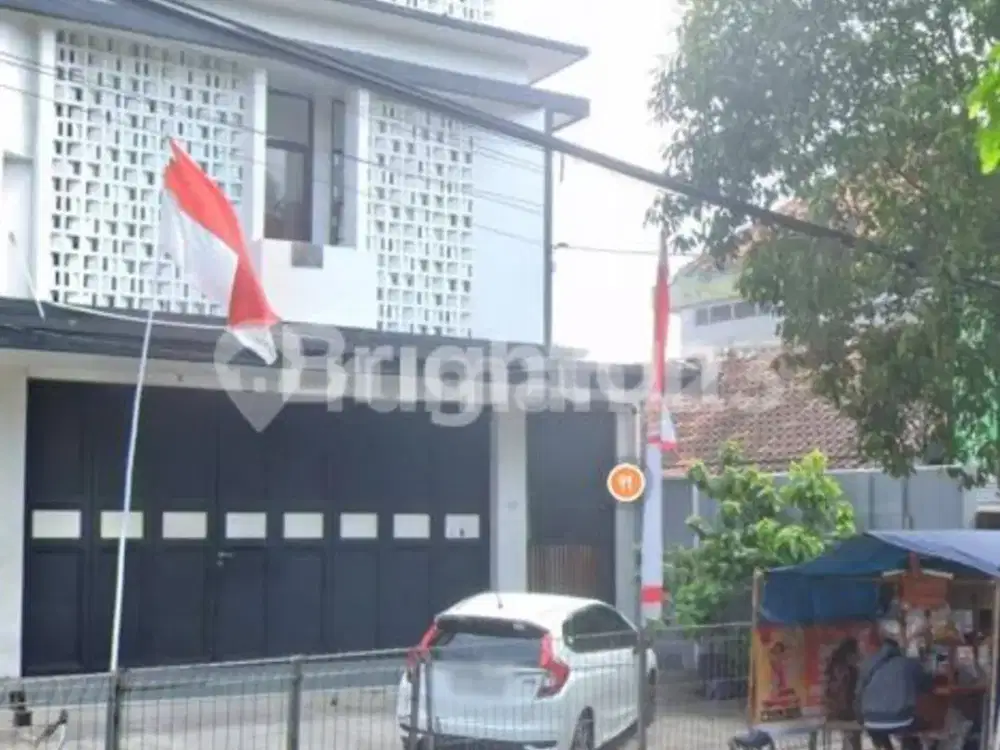 KOMPLEK RUKO DISEWAKAN RUKO 3 LANTAI JALAN MAGELANG KOTA DAERAH ISTIMEWA YOGYAKARTA