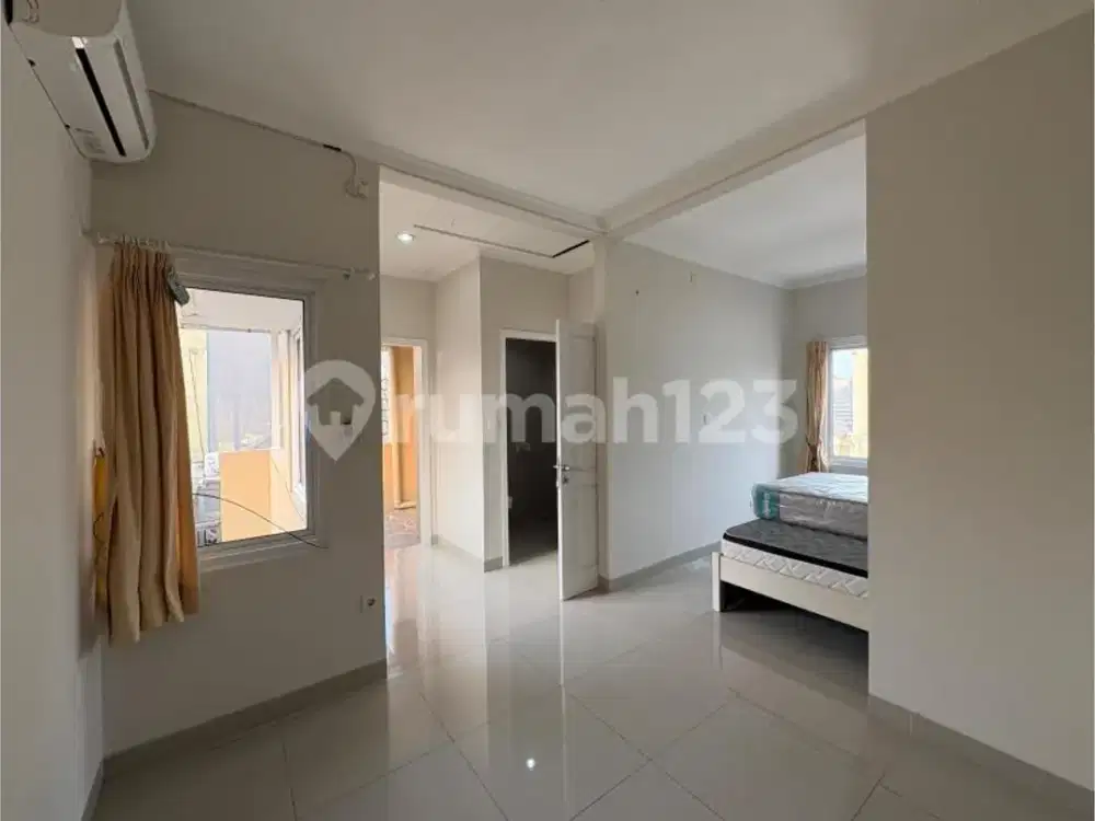Rumah 2 Lantai Nyaman Elegan Cantik di Gading Serpong