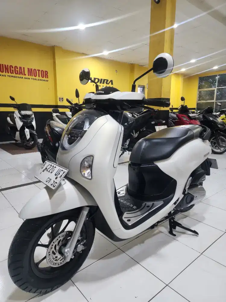 Scoopy Prestige 2025