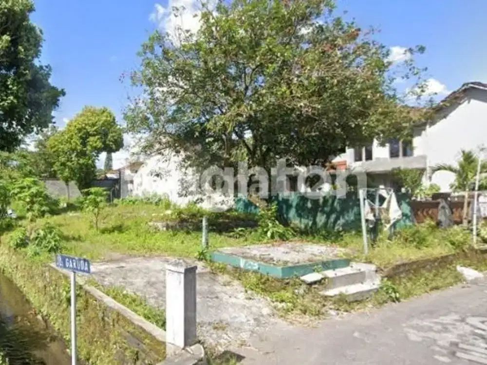 Tanah Pinggir Sungai Minomartani Ngaglik Daerah Sleman Yogyakarta