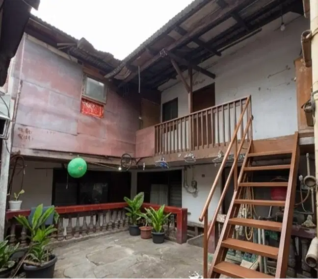 Rumah SHM Strategis di Kebayoran Baru Jakarta Selatan - Jl Pandan Raya