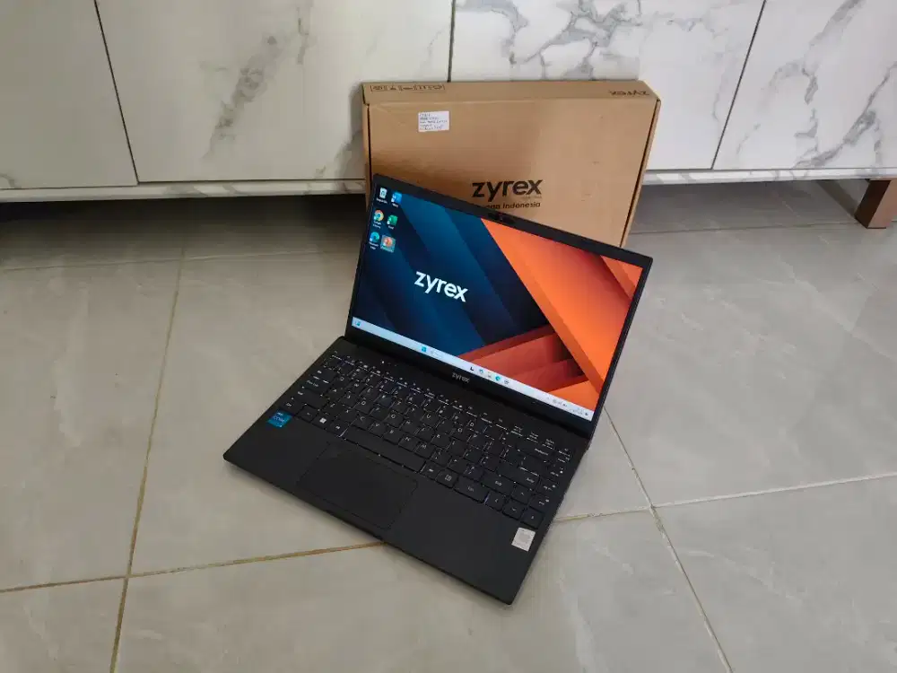 laptop zyrex i5 1155G7 Gen 11 Ram 8GB SSD Nvme 256GB