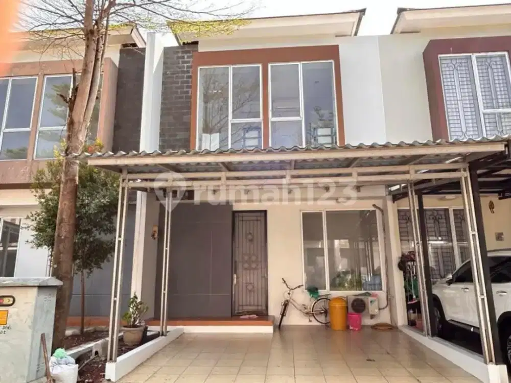 Sewa Rumah Indah 2.5 Lantai Dalam Cluster di Graha Raya, Tangerang Selatan