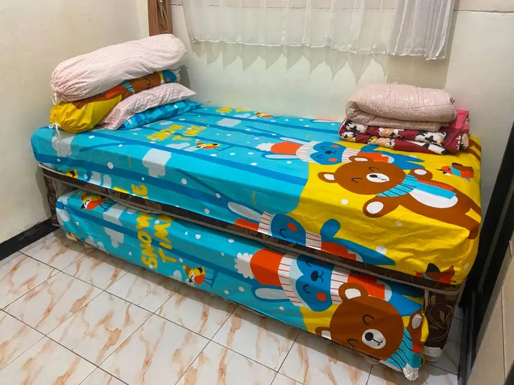 Kasur Spring Bed Susun 2 Tingkat / Kasur Sorong