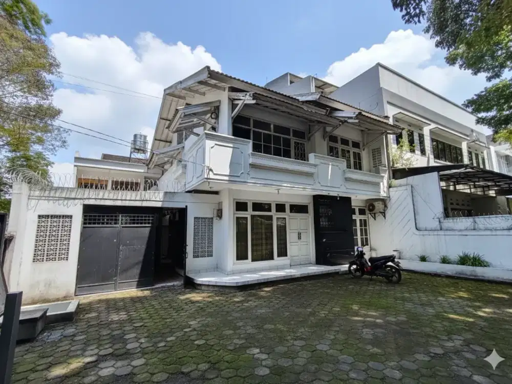 Disewa Tanah dan Bangunan Jl. Gurame, Lengkong - Kota Bandung