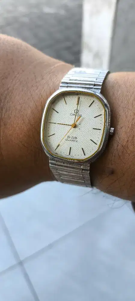 Omega De Ville Quartz ellipse casing dan rantai Perak 0.800
