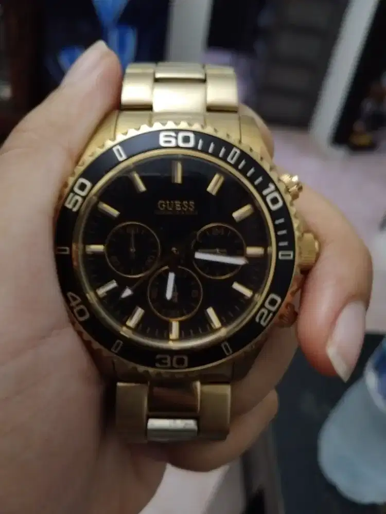 Jam Tangan Guess Chaser Chronograph (Seri W0170G2 / U0170G2)