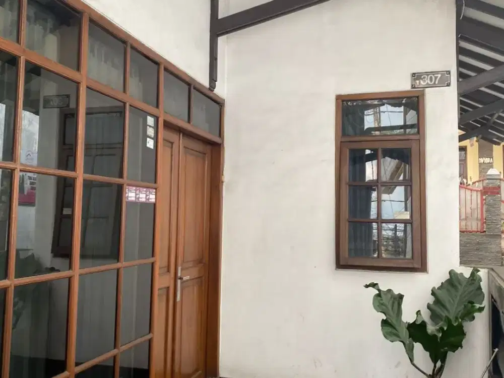 TERMURAH DIJUAL RUMAH TINGGAL DAN KOSAN AKSES MOTOR DI DAGO BANDUNG LOKASI DEKAT KAMPUS