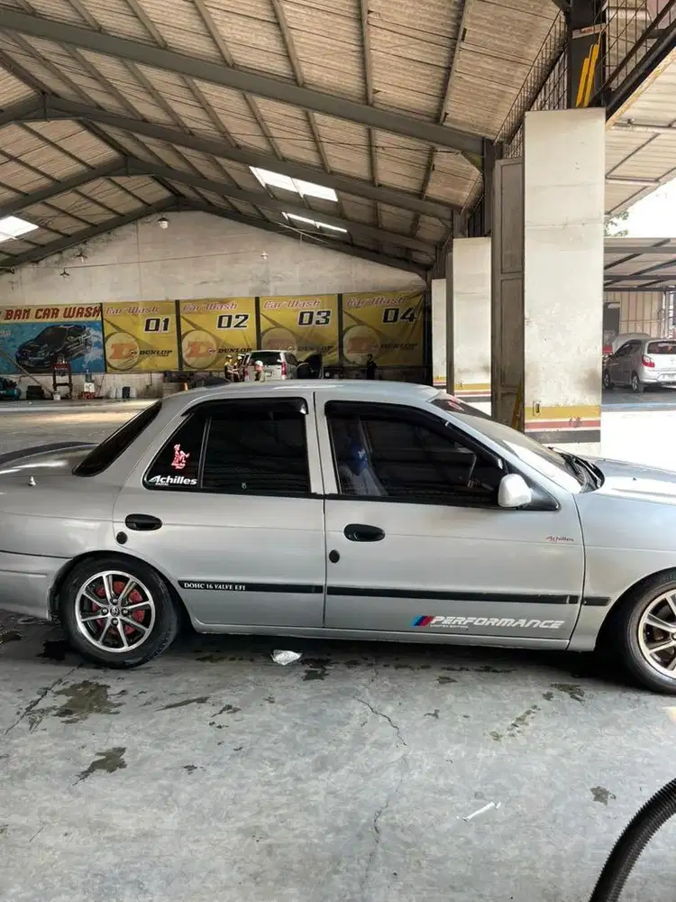 SEDAN TIMOR DOHC / SOHC