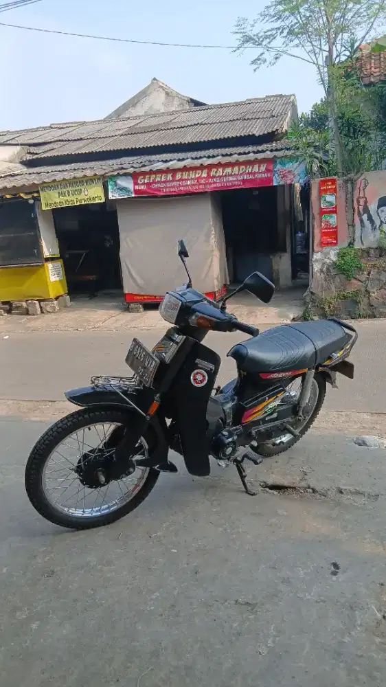 Honda astrea star