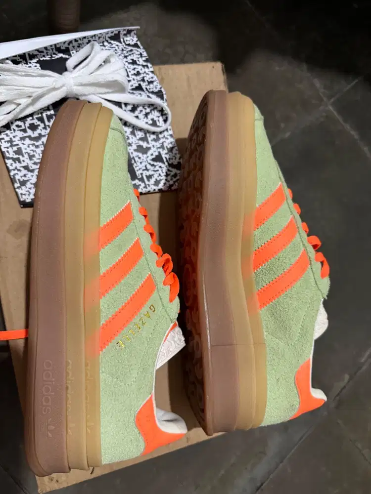 sepatu fashion untuk hangout