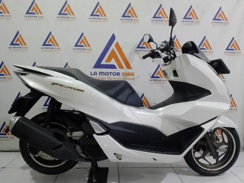 MULAI 900RB DP PCX ABS GRESS LOW KM 2024 (SPAYLATER/KREDIVO/CC 0%)