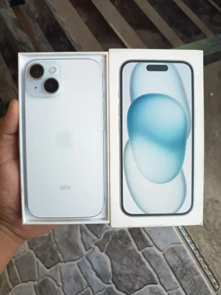 iPhone 15 Basic 128GB (Blue)