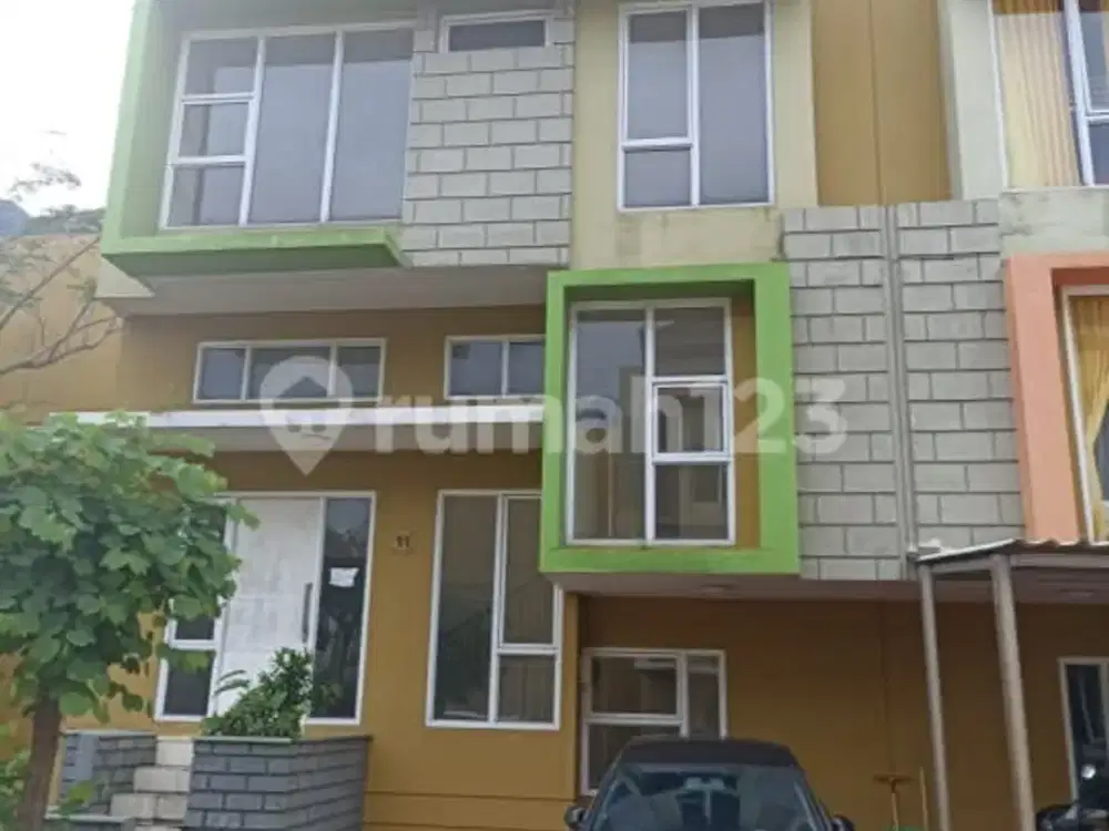 Rumah Asri 2 Lantai Siap Huni di Gading Serpong, Tangerang