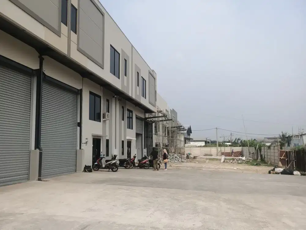 Gudang Bagus Dalam Kawasan Industri Ada Office Dekat Bandara