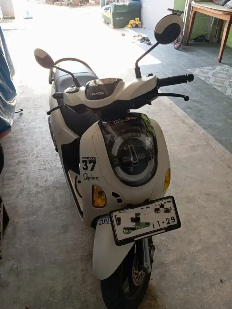 Jual Scoopy 2025