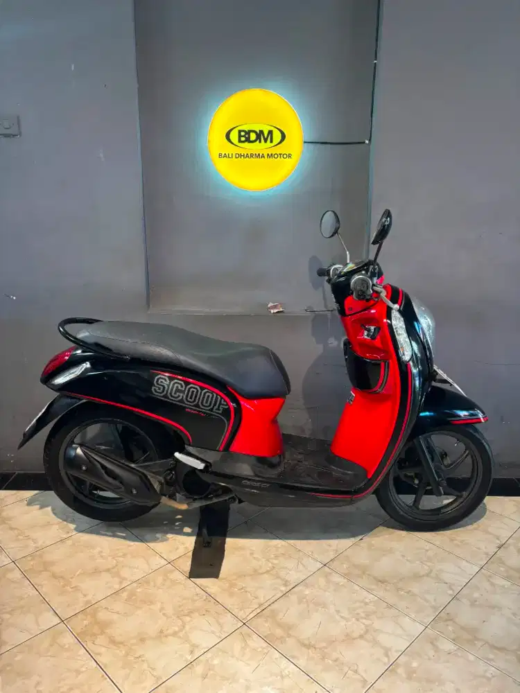 Honda. Scoopy fi 2014 cash Bali dharma motor