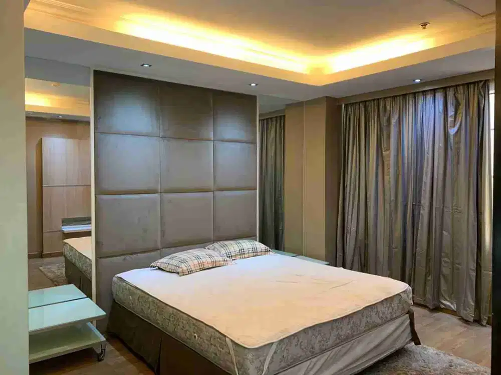 Disewakan Apartemen tipe Studio furnished,Condo Sheraton - Tunjungan Plaza Surabaya
