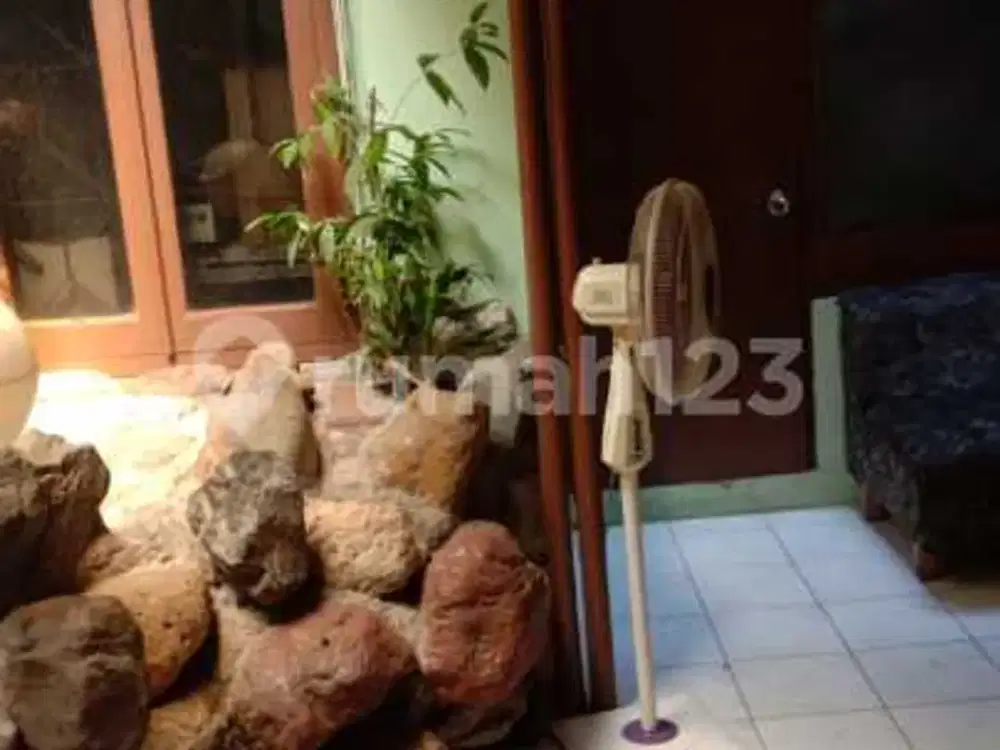 Rumah Bebas Banjir 2 Lantai Siap Huni Lokasi Strategis Dekat MRT H. Nawi di Fatmawati, Jakarta Selatan