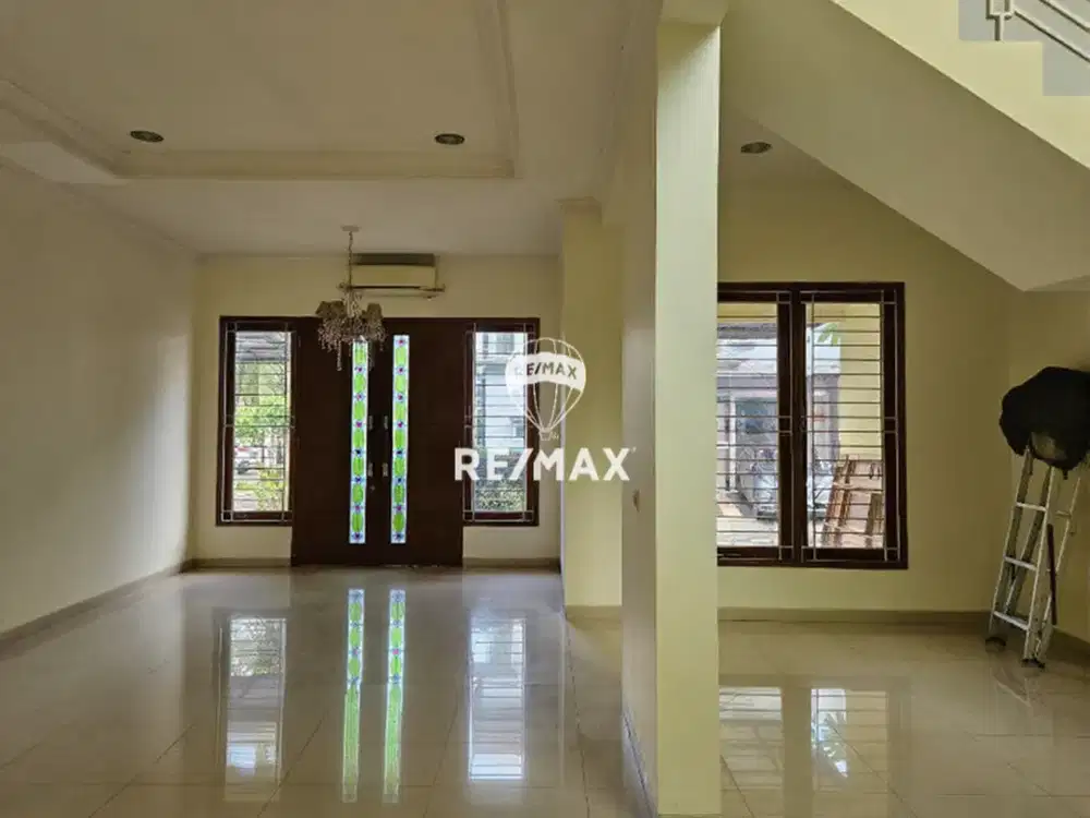Dijual Rumah Didalam Cluster Kt 4+1 Kota Cibubur
