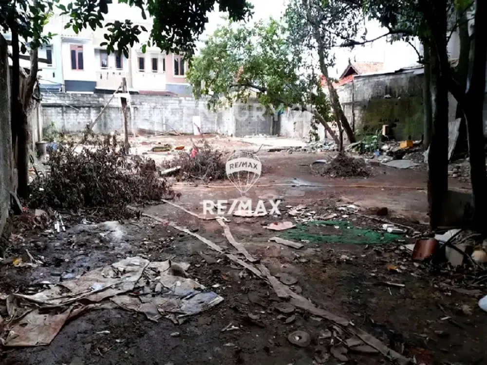 Jual tanah 1887m² jagakarsa pinggir jalan