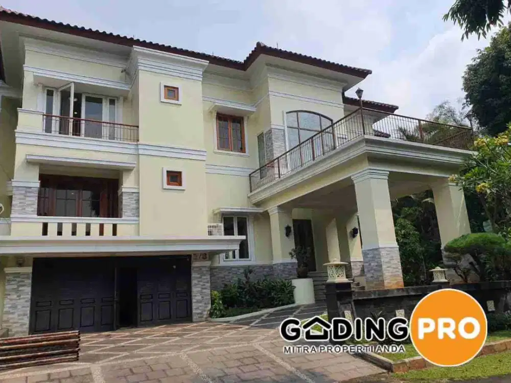 Rumah Hook Asri Ada Kolam Renang di Perumahan Bukit Pratama Lebak bulus Jaksel