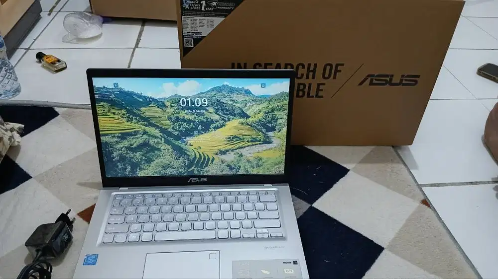 Dijual cepat laptop ASUS