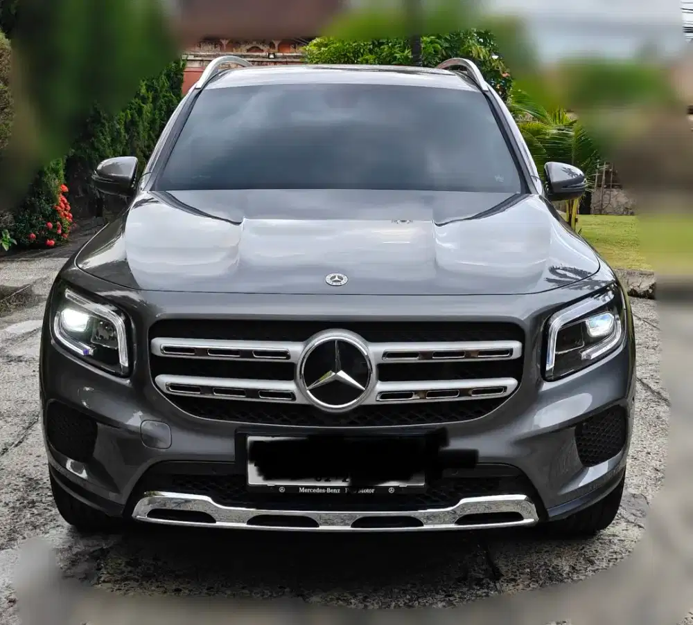mercedes benz GLB200 thn 2022