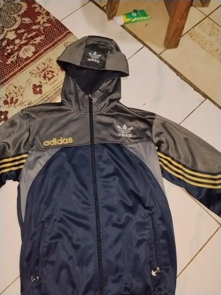 Jaket adidas second