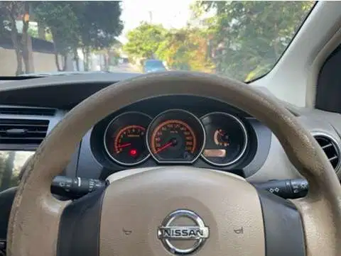Nissan Grand livina 2008 Bensin