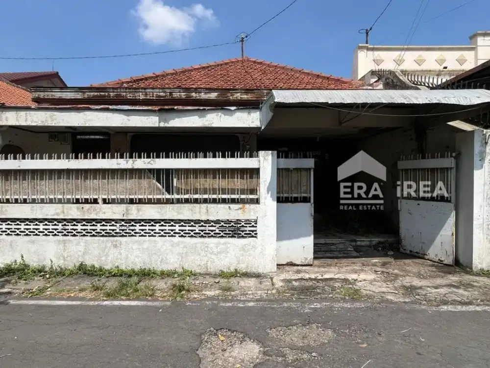 DIJUAL RUMAH  DI SOLO DEKAT STASIUN BALAPAN