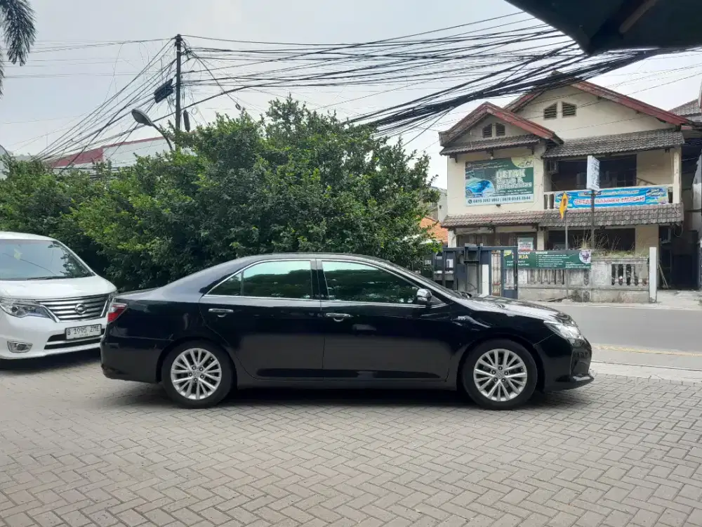 Toyota Camry 2.5V 2016 Mint Condotion.. KM rendah