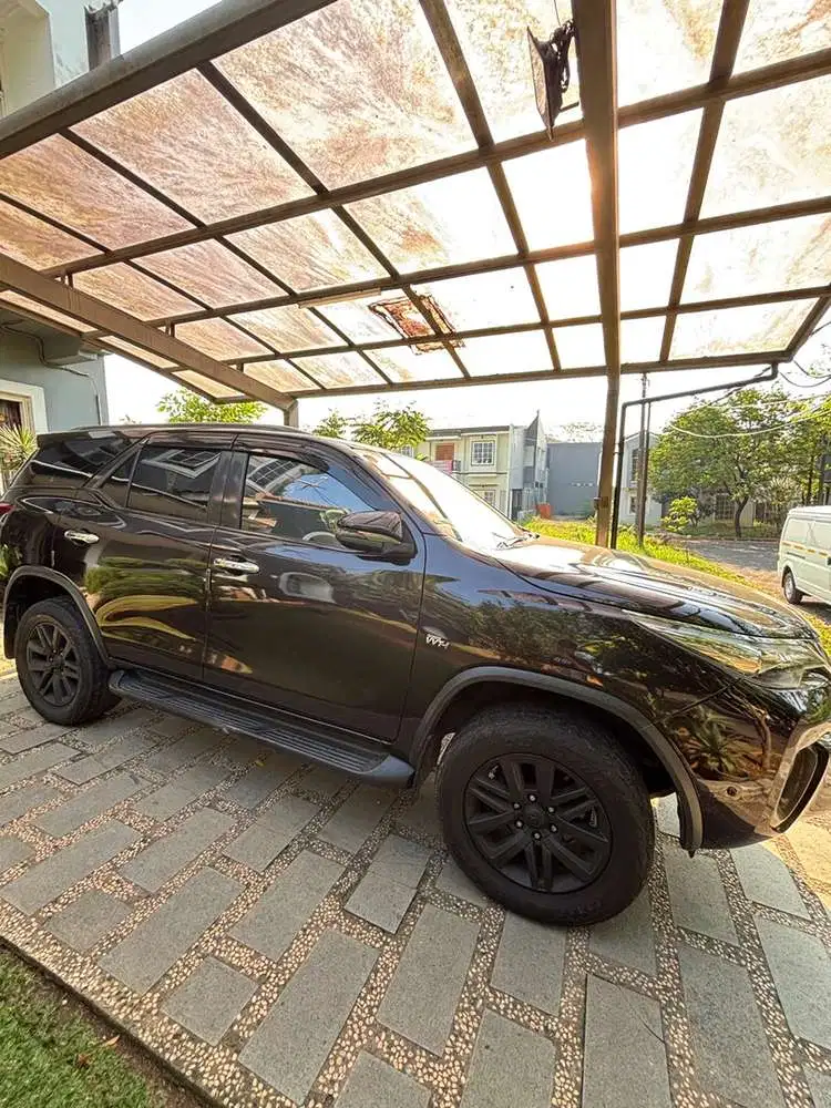 Toyota Fortuner 2017 Bensin
