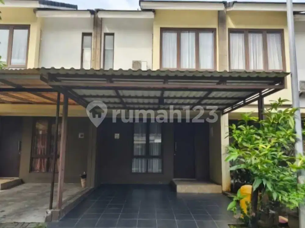 Rumah Bagus 2 Lantai Siap Huni di Graha Raya