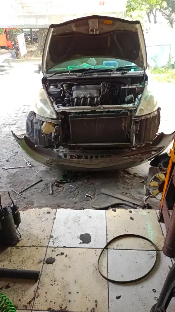 Bengkel spesialis AC mobil