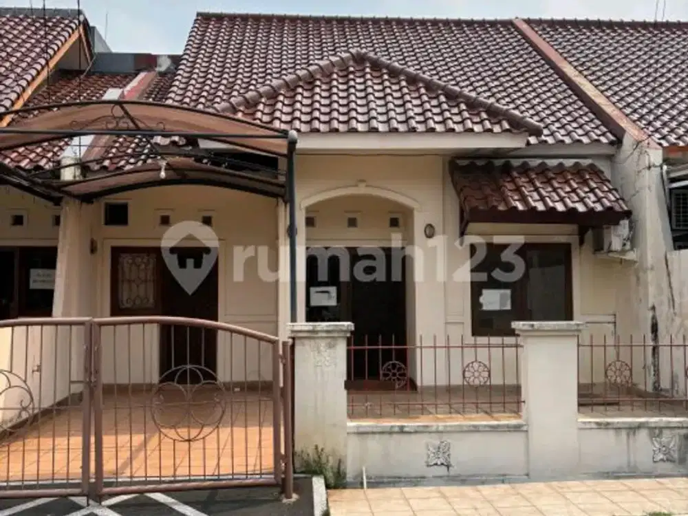 Rumah Bagus Terawat di Melati Mas Residence