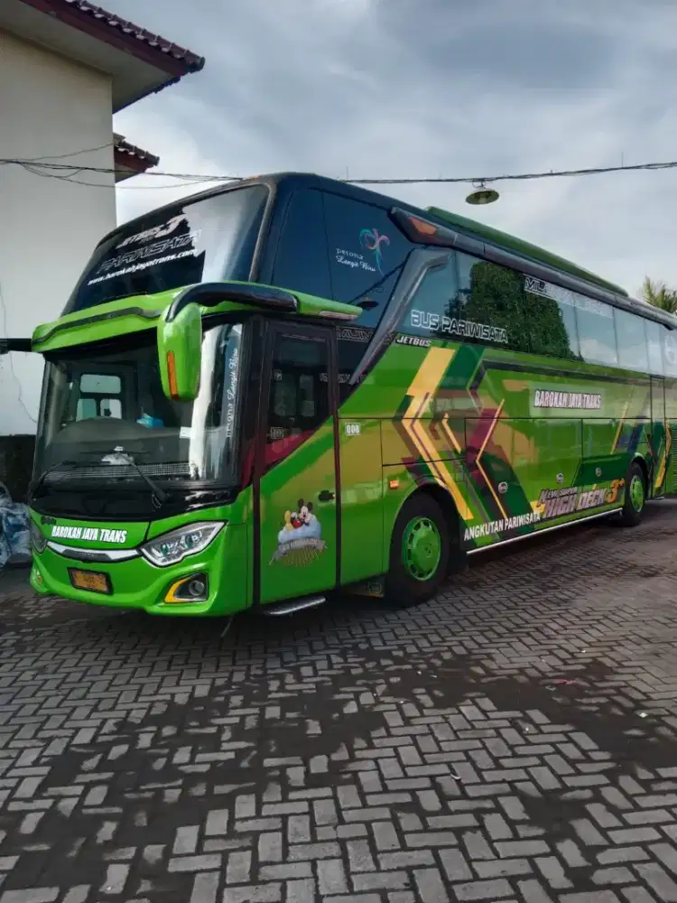 Jual Bus hino 2018