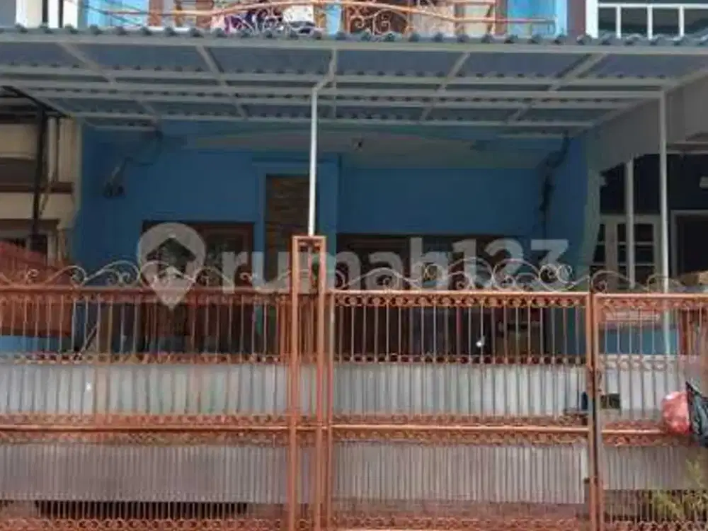 Rumah Bagus Siap Huni 2,5 Lantai di Citra Garden 2 - Jakarta Barat