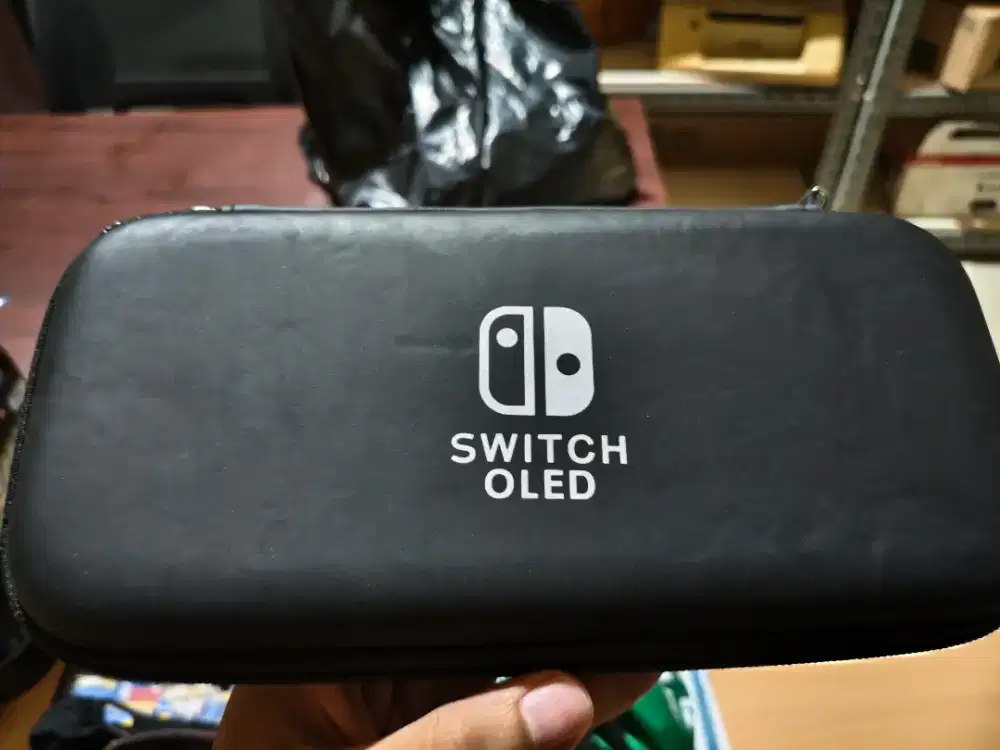 Pouch switch oled nego
