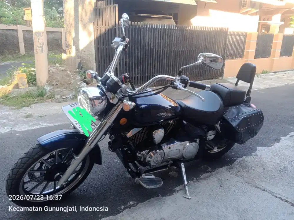 Dijual motor koleksi kilometer rendah