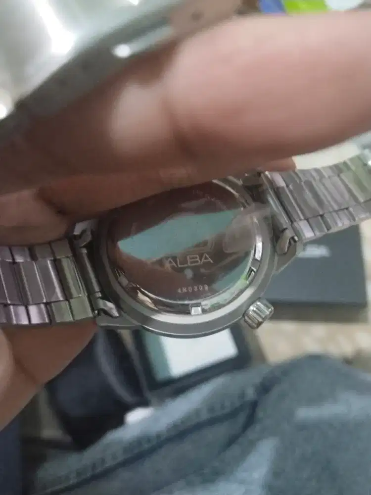 Jual jam alba masih baru jual butuh