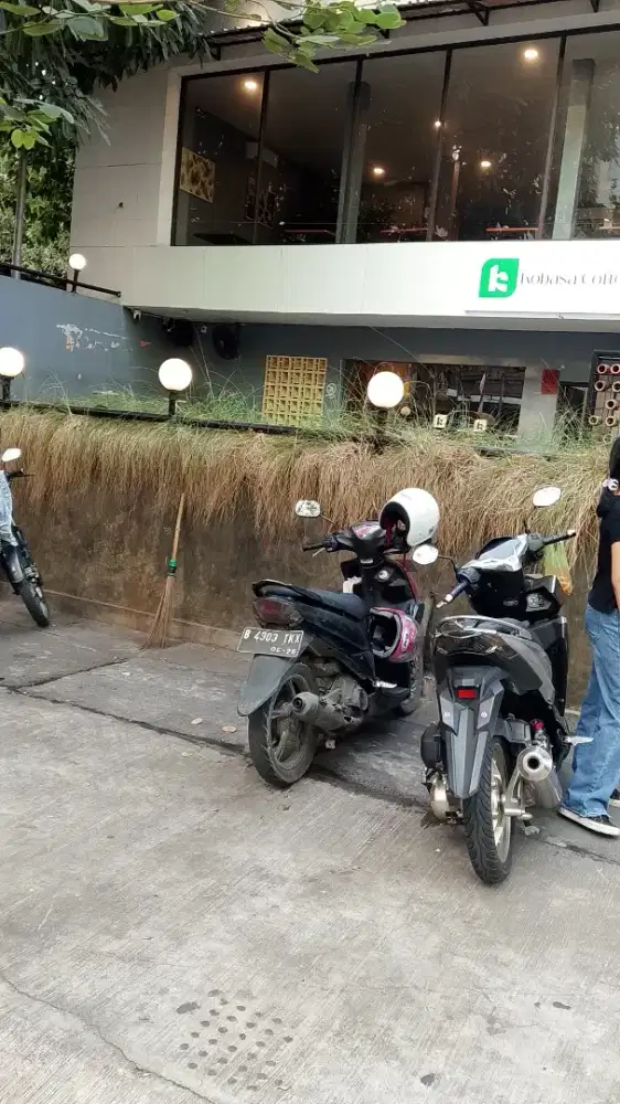Jasa Antar Jemput Kerja/Anak Sekolah Menggunakan motor pribadi