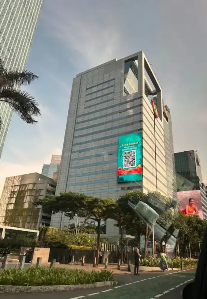Sona Topas Office Tower, Jl Jend Sudirman, Good Office Location, MRT